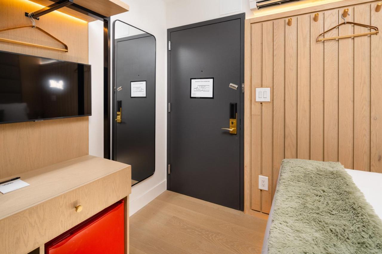 Little Charlie Hotel ニューヨーク エクステリア 写真