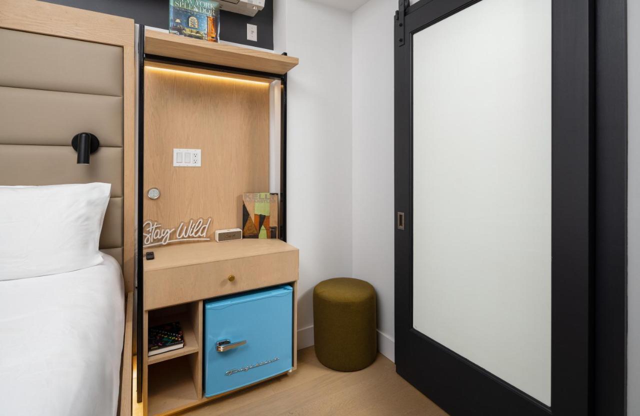 Little Charlie Hotel ニューヨーク エクステリア 写真